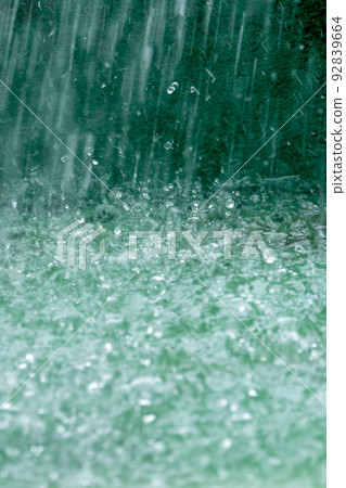 Image of background material, typhoon, rainy season, heavy rain Image of background material, typhoon, rainy season, heavy rain 92839664