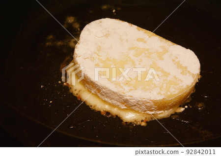 烤卡喬卡瓦洛奶酪牛排 92842011