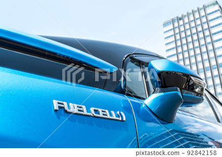 Fuel cell vehicle Fuel cell vehicle 92842158