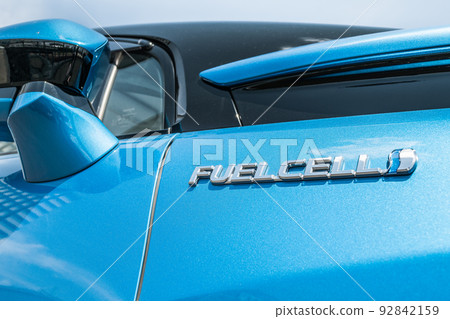 Fuel cell vehicle Fuel cell vehicle 92842159