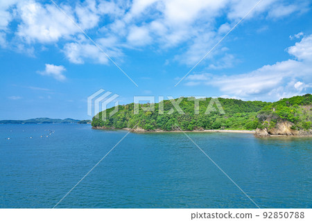 【從Kashikojima España Cruise遊船遠眺英虞灣】三重縣志摩市英虞町神明 92850788