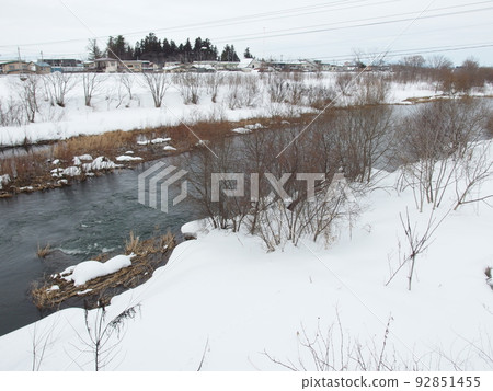 雪河床和磐城河 雪河床和磐城河 92851455