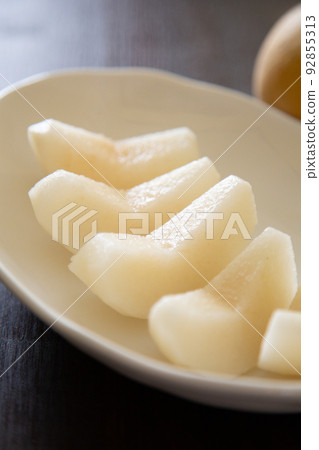 pears on a plate pears on a plate 92855313