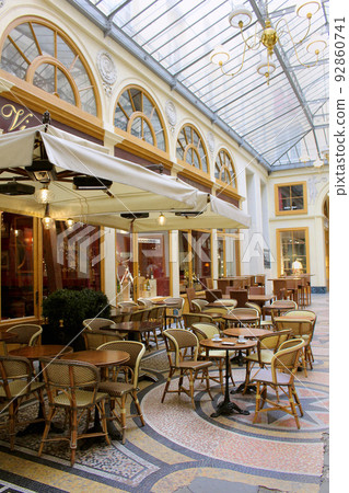 Cafe in Paris Cafe in Paris 92860741