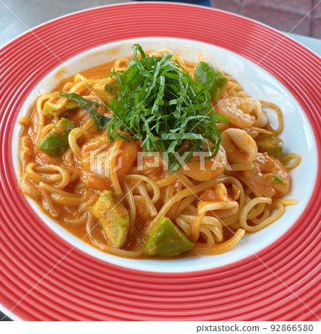 高檔餐廳麵食 92866580