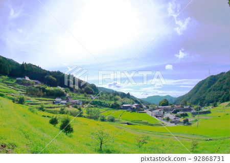 《兵庫縣》川部區稻川町柏原梯田與田園風光 92868731
