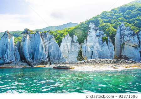 一群奇形怪狀的巨岩Hotokeura 92871596