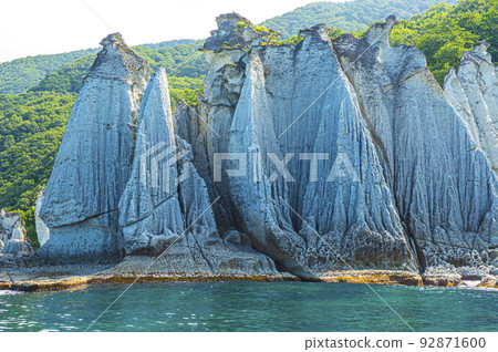 A group of strangely shaped giant rocks Hotokeura 92871600