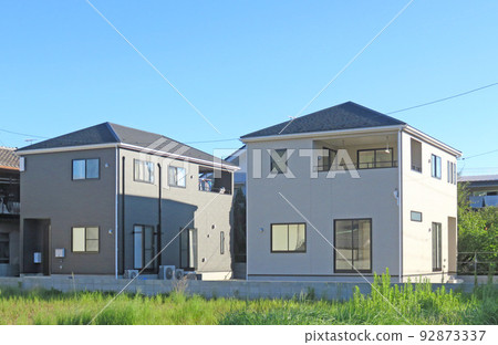 Newly built house Newly built house 92873337