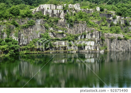 The remains of a quarry in the Ishikiri Mountains in Kasama City 92875490