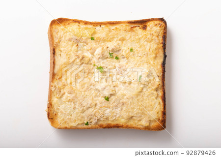 金槍魚蛋黃吐司 92879426