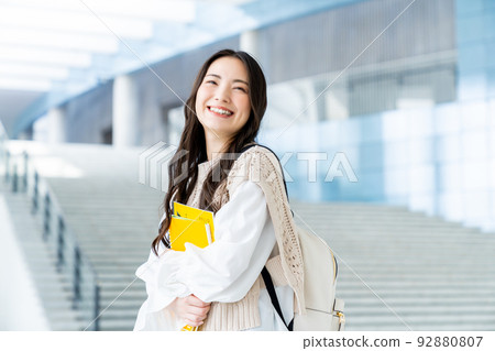女大學生 女大學生 92880807