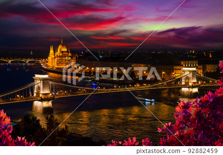 The parliament in autumn 92882459