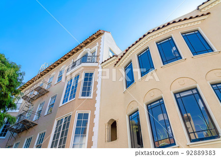 Adjacent italianate residential buildings at San Francisco, CA Adjacent italianate residential buildings at San Francisco, CA 92889383