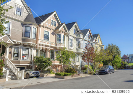 Complex houses with basement garages and stairs at the front in San Francisco, California Complex houses with basement garages and stairs at the front in San Francisco, California 92889965