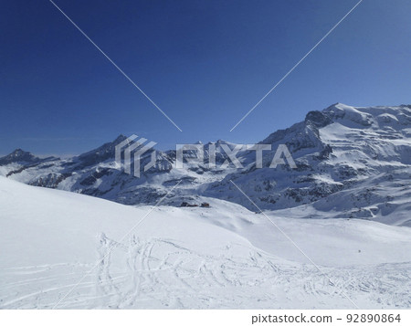 Stubacher Sonnblick mountain, alpine ski tour, Tyrol, Austria Stubacher Sonnblick mountain, alpine ski tour, Tyrol, Austria 92890864