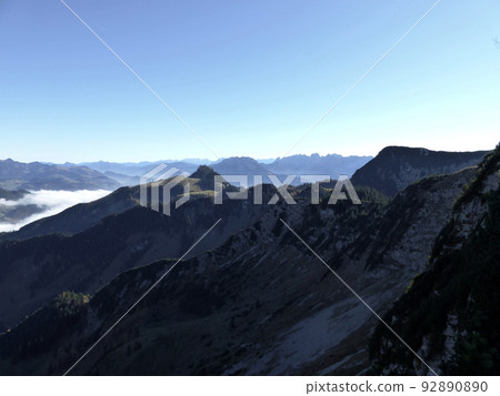 Grosser Traithen mountain crossing to Kleiner Traithen mountain, Bavaria, Germany Grosser Traithen mountain crossing to Kleiner Traithen mountain, Bavaria, Germany 92890890