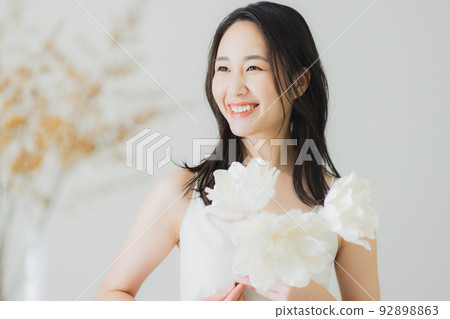 Beauty image 92898863