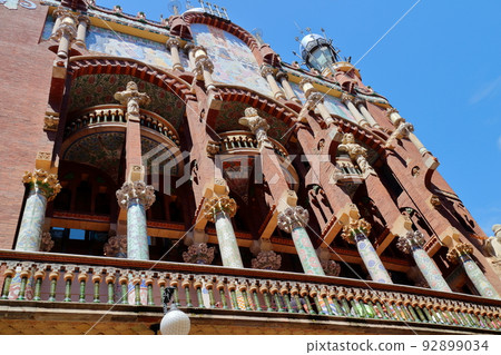 巴塞羅那Catalunya俱樂部 巴塞羅那Catalunya俱樂部 92899034