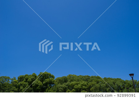 green clear blue sky 92899391