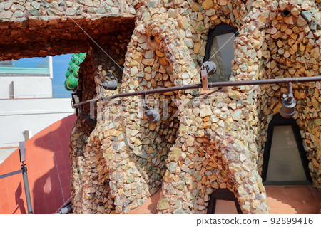 Barcelona Guell House 92899416