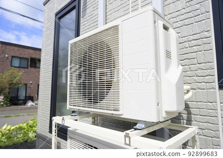 空調室外機 92899683