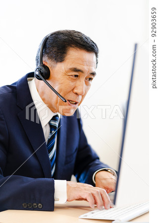 Business scene, operator, senior man Business scene, operator, senior man 92903659