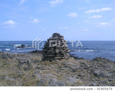 Stacked stones of Hegura Island_Cologne Stacked stones of Hegura Island_Cologne 92905679