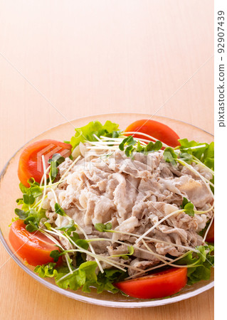 Pork cold shabu Pork cold shabu 92907439