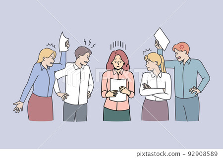 Stressed businesswoman surrounded by demanding colleagues  92908589