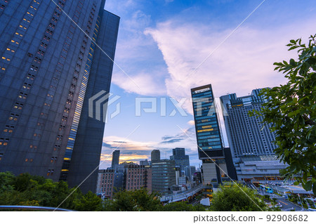Evening view of Osaka Namba, twilight sky Namba SkyO, Nankai South Tower Building (Swiss Hotel Nankai Osaka) 92908682