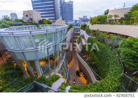 Namba Parks Parks Garden Rooftop Overlooking Summer Dusk 92908701