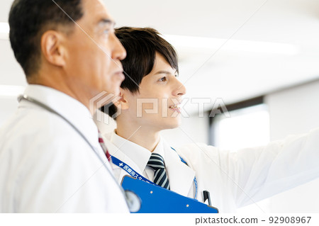 白大褂, 醫生, 醫生, 男 92908967