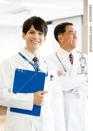 white coat, doctor, doctor, male 92908991