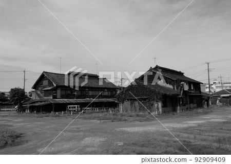 Wooden architecture of Nippon Machinery 92909409