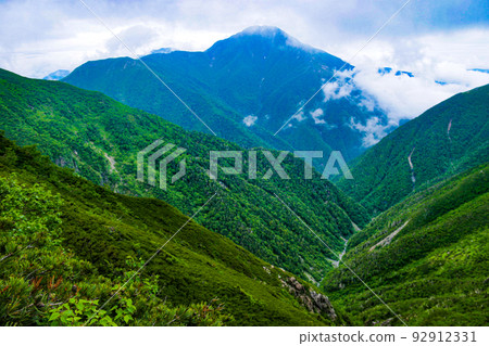 Mt. Akaishi from Mt. Usagi in the Southern Alps over Oku-Akaishizawa 92912331