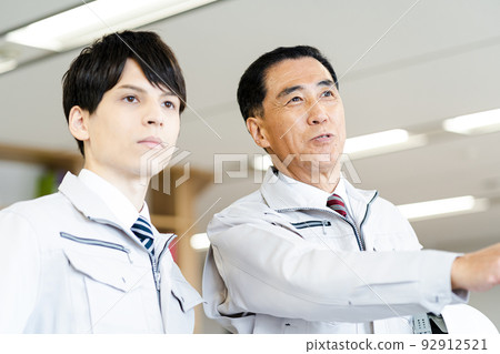 商業場景，工人，工作服 92912521