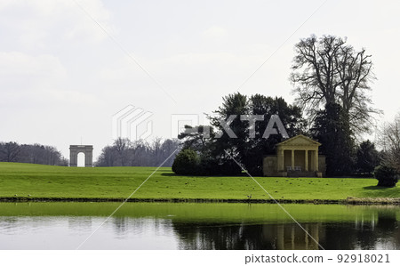 Corinthian Arch in Stowe, Buckinghamshire, UK Corinthian Arch in Stowe, Buckinghamshire, UK 92918021