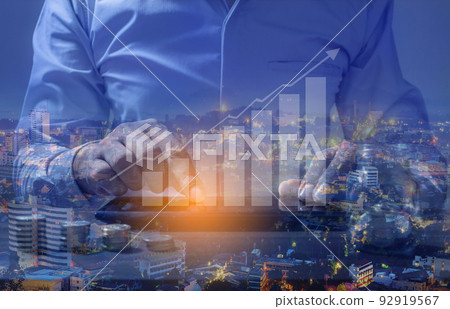 Investor online saving concept 92919567