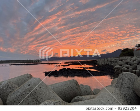 夕陽 夕陽 92922204