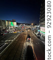 夜晚的城市 92923080