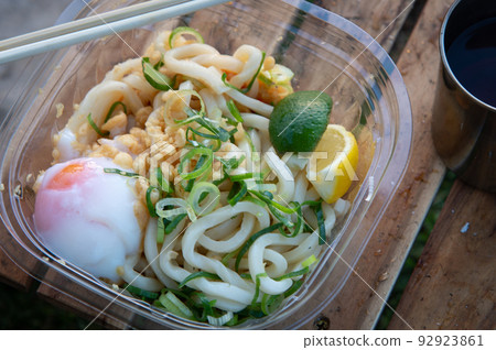 Convenience store udon to eat at camp 92923861