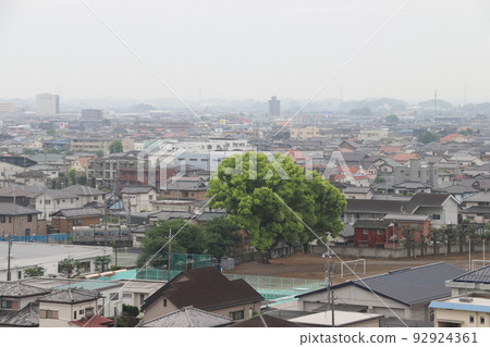 東武佐野線 10000 系列（館林⇔ Kuzuu）穿過佐野市 92924361