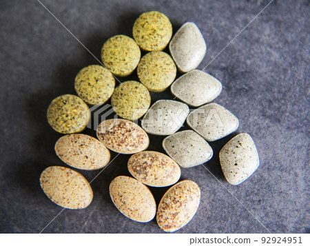 3 有機補充劑 92924951