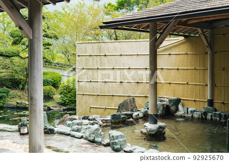 Outdoor bath of Onsen Ryokan 92925670