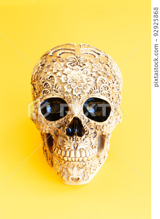 Dia de los muertos traditional holiday 92925868