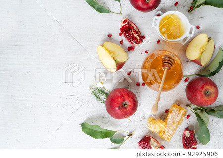 rosh hashana holiday 92925906