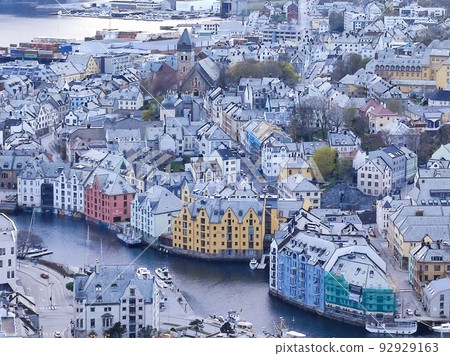 Panoramic view of Alesund, Norway Panoramic view of Alesund, Norway 92929163