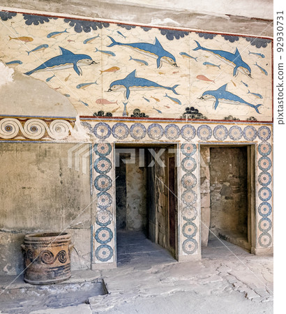 Wall painting of dolphins at Knossos palace, crete - Greece 92930731