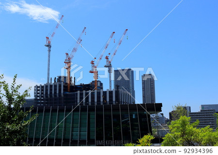 Osaka Umeda cityscape 92934396